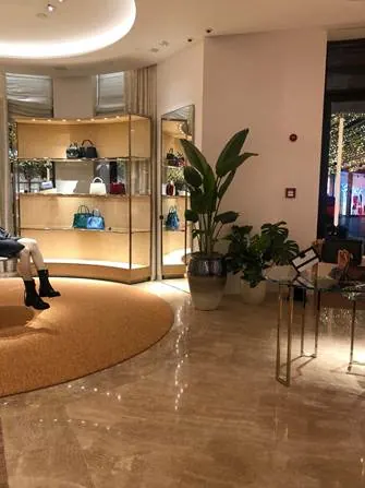 Emaar – Louis Vuitton – Mağaza Cephe ve Zemin Mermer İşleri 7